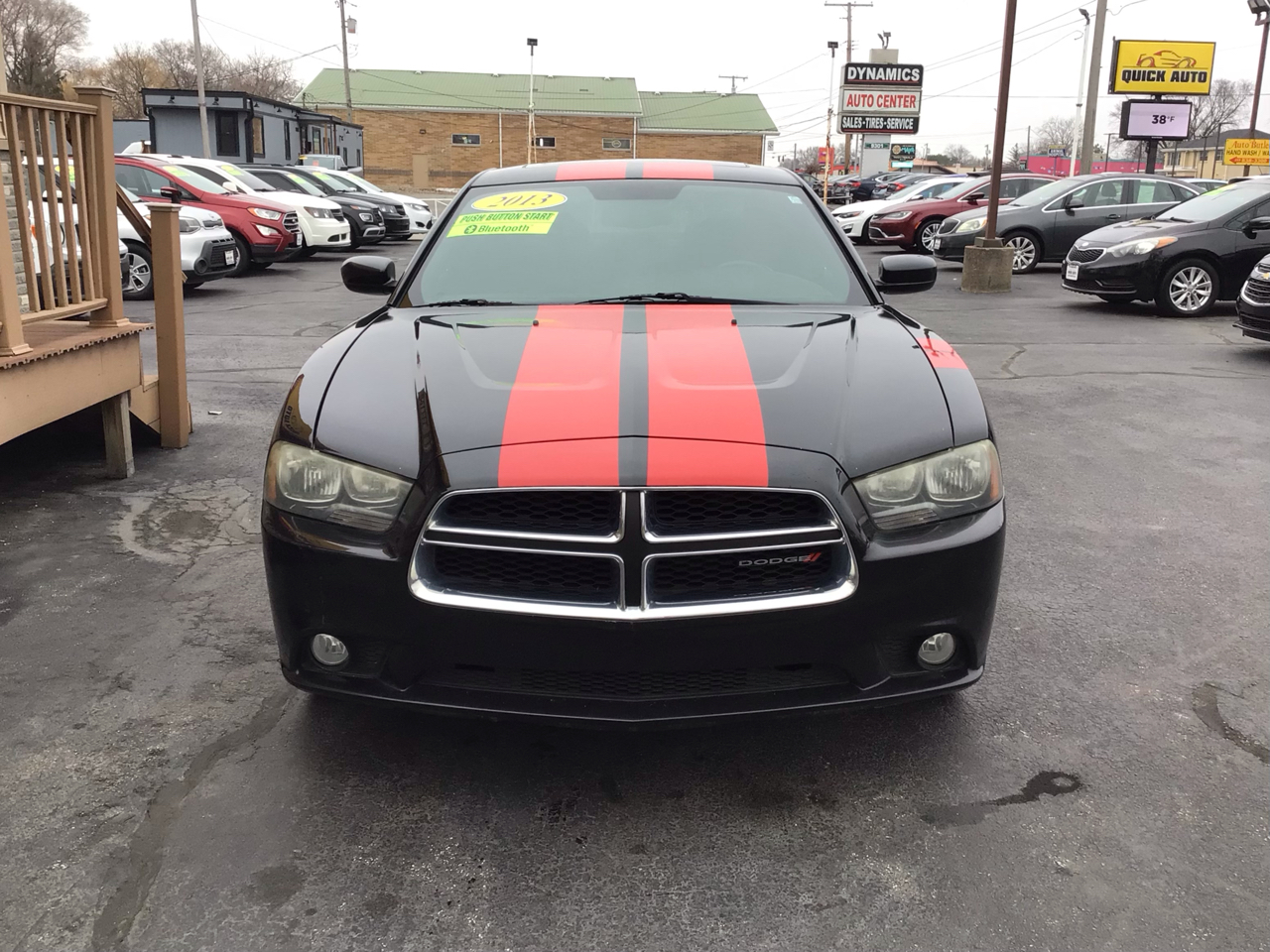 Dodge Charger 4dr Sdn SXT RWD 2013