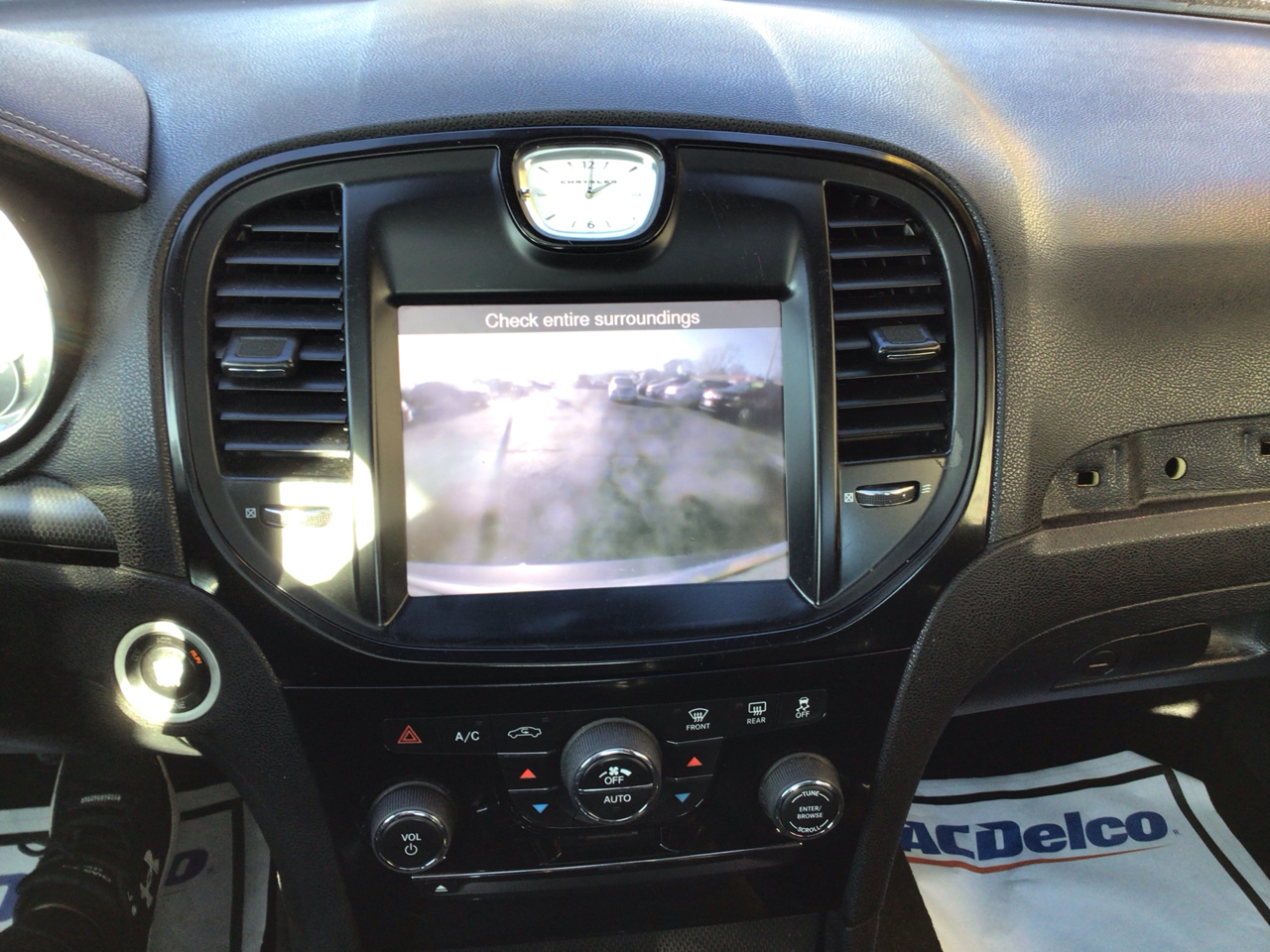 Chrysler 300 4dr Sdn 300S AWD 2014