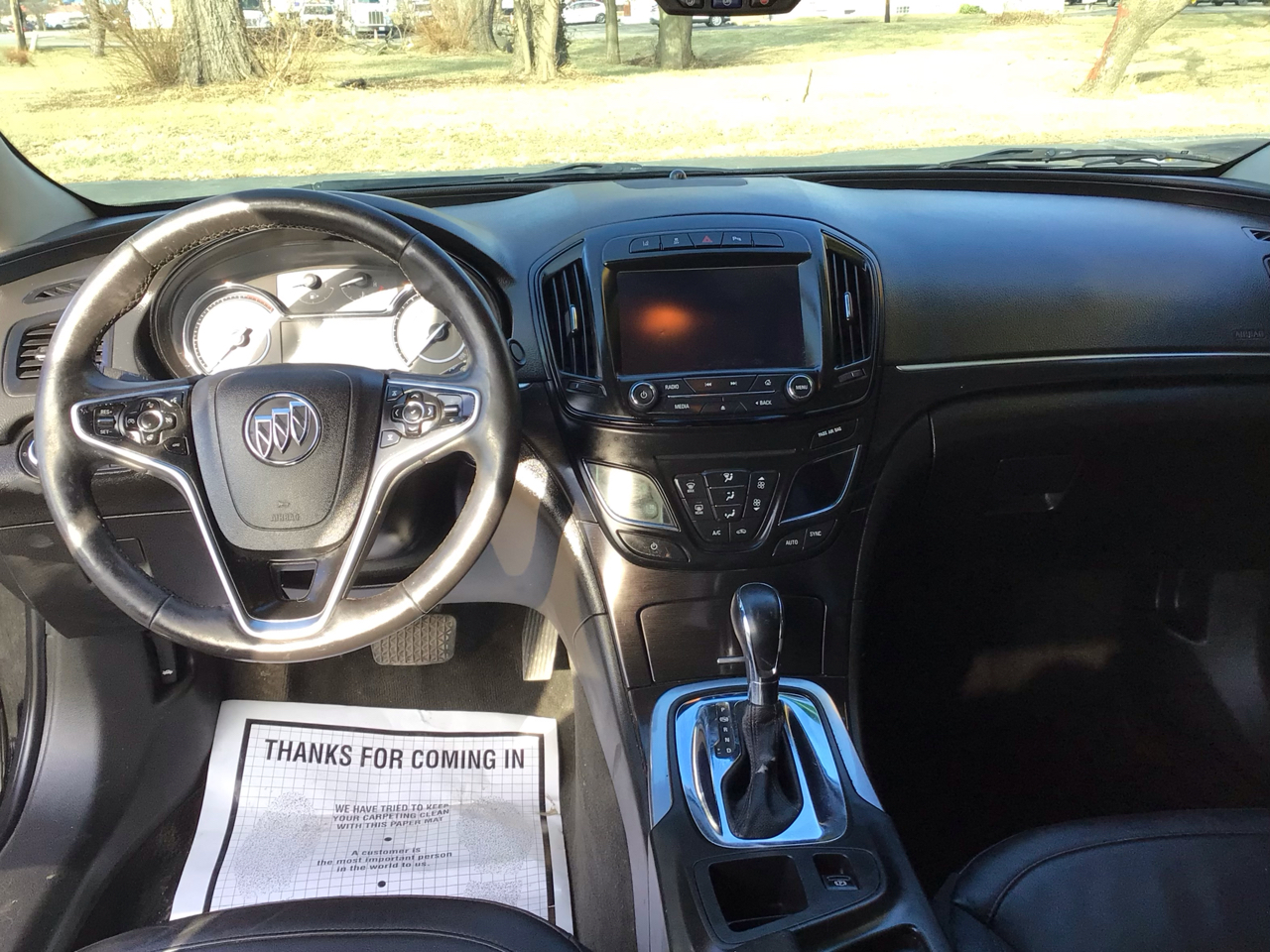 Buick Regal 4dr Sdn Premium II FWD 2017