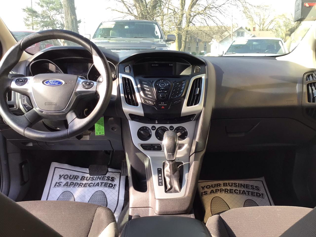 Ford Focus 5dr HB SE 2014