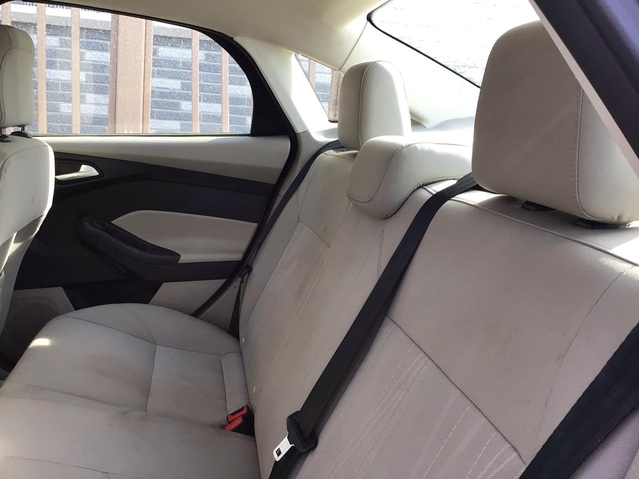 Ford Focus SE Sedan 2018