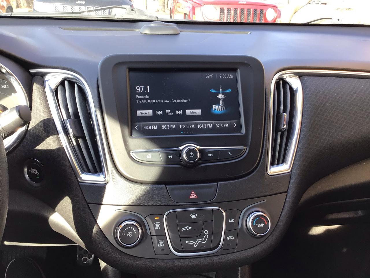 Chevrolet Malibu 4dr Sdn LT w/1LT 2018