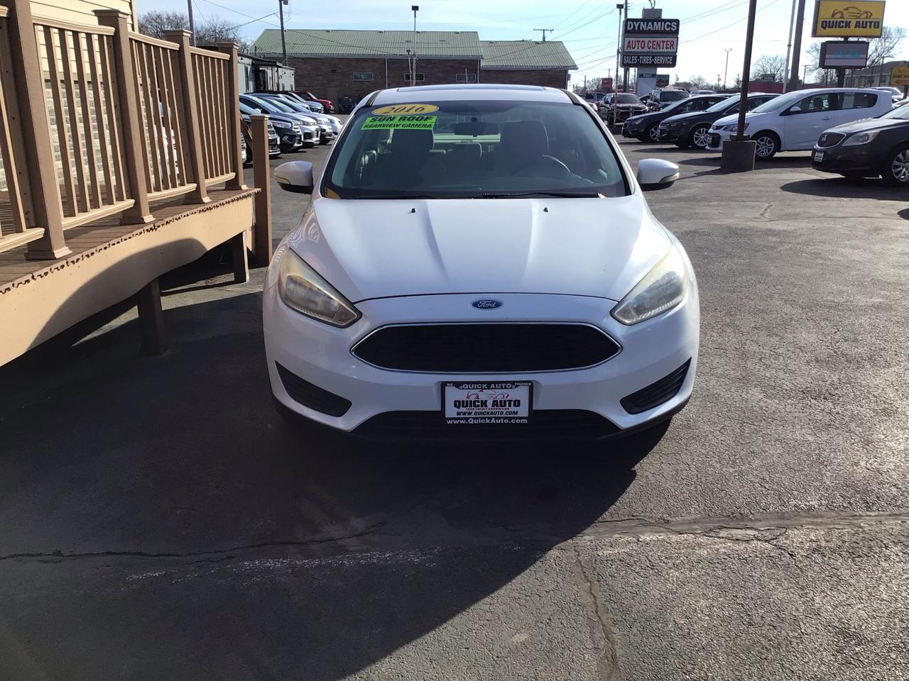 Ford Focus 4dr Sdn SE 2016