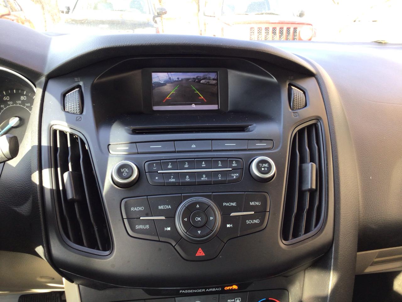 Ford Focus 4dr Sdn SE 2016