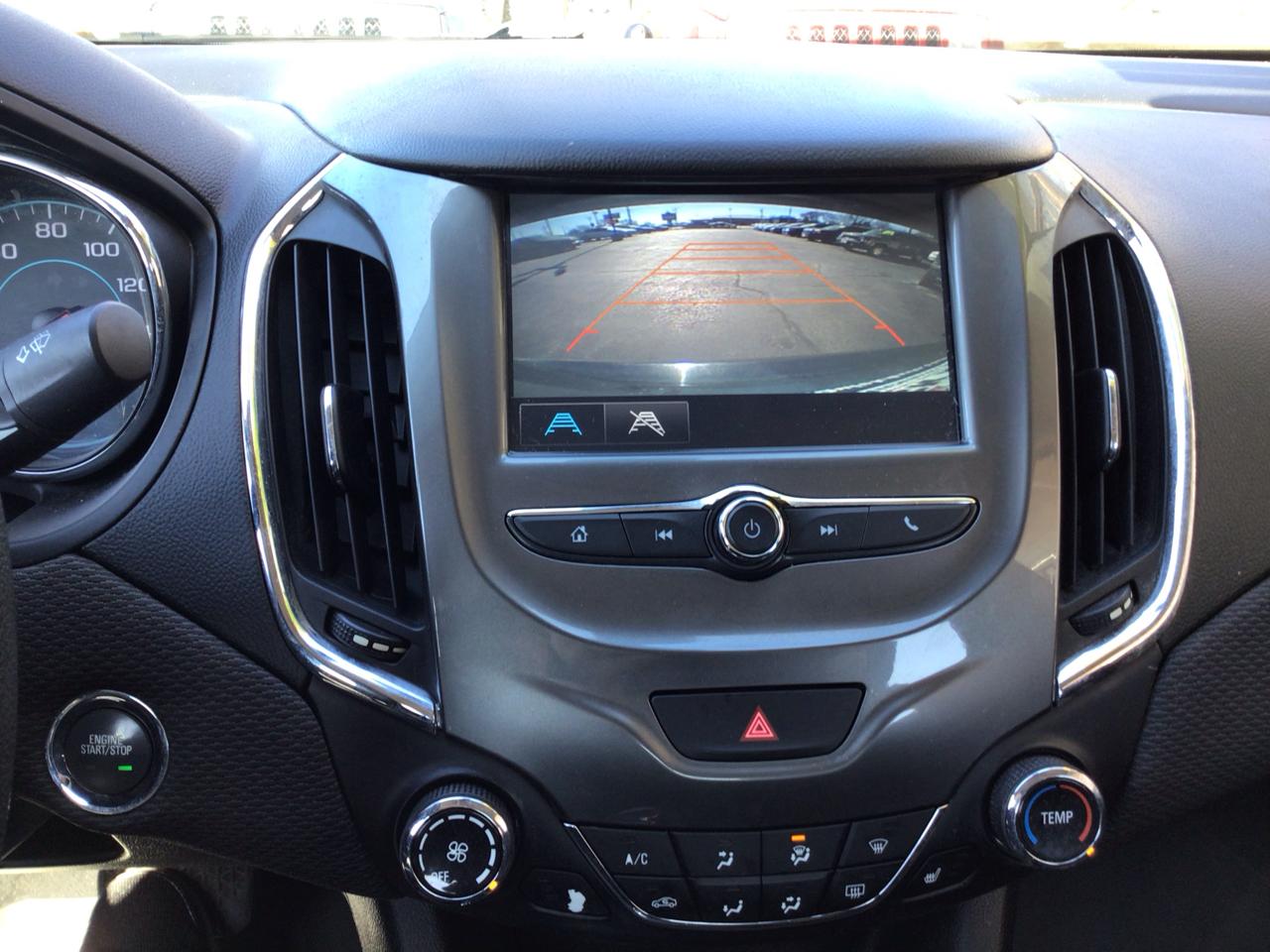 Chevrolet Cruze 4dr Sdn 1.4L LT w/1SD 2017