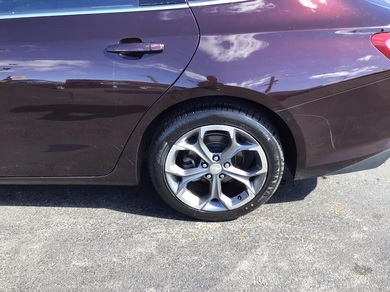 Chevrolet Malibu 4dr Sdn LT 2021