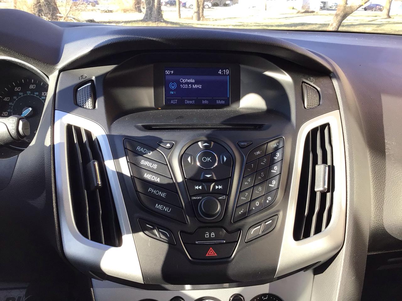 Ford Focus 5dr HB SE 2014