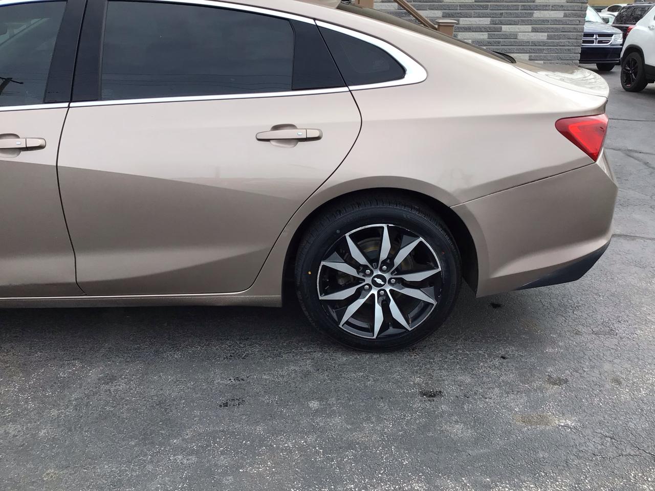 Chevrolet Malibu 4dr Sdn LT w/1LT 2018