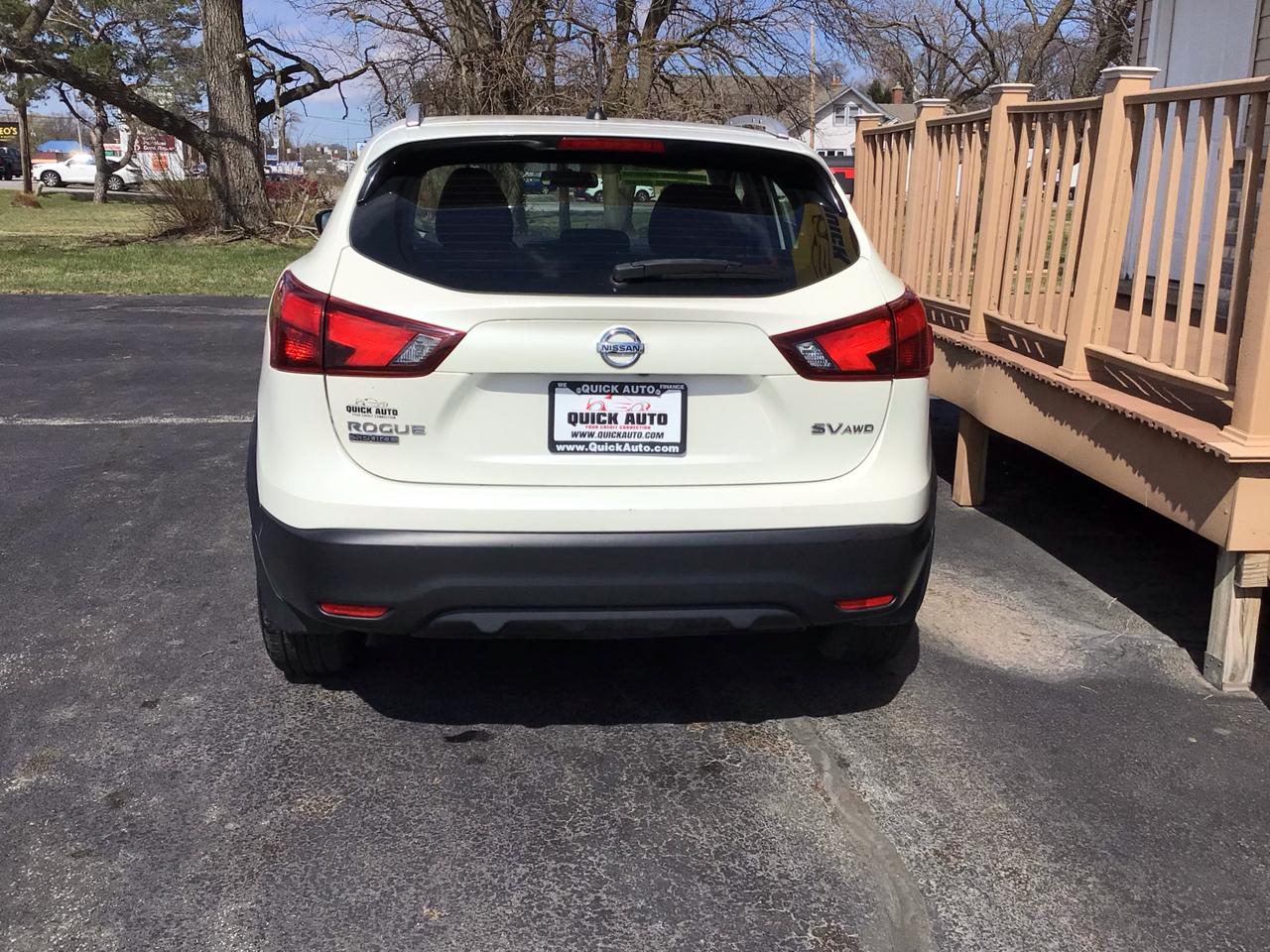 Nissan Rogue Sport AWD SV 2017