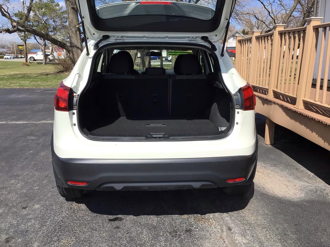 Nissan Rogue Sport AWD SV 2017