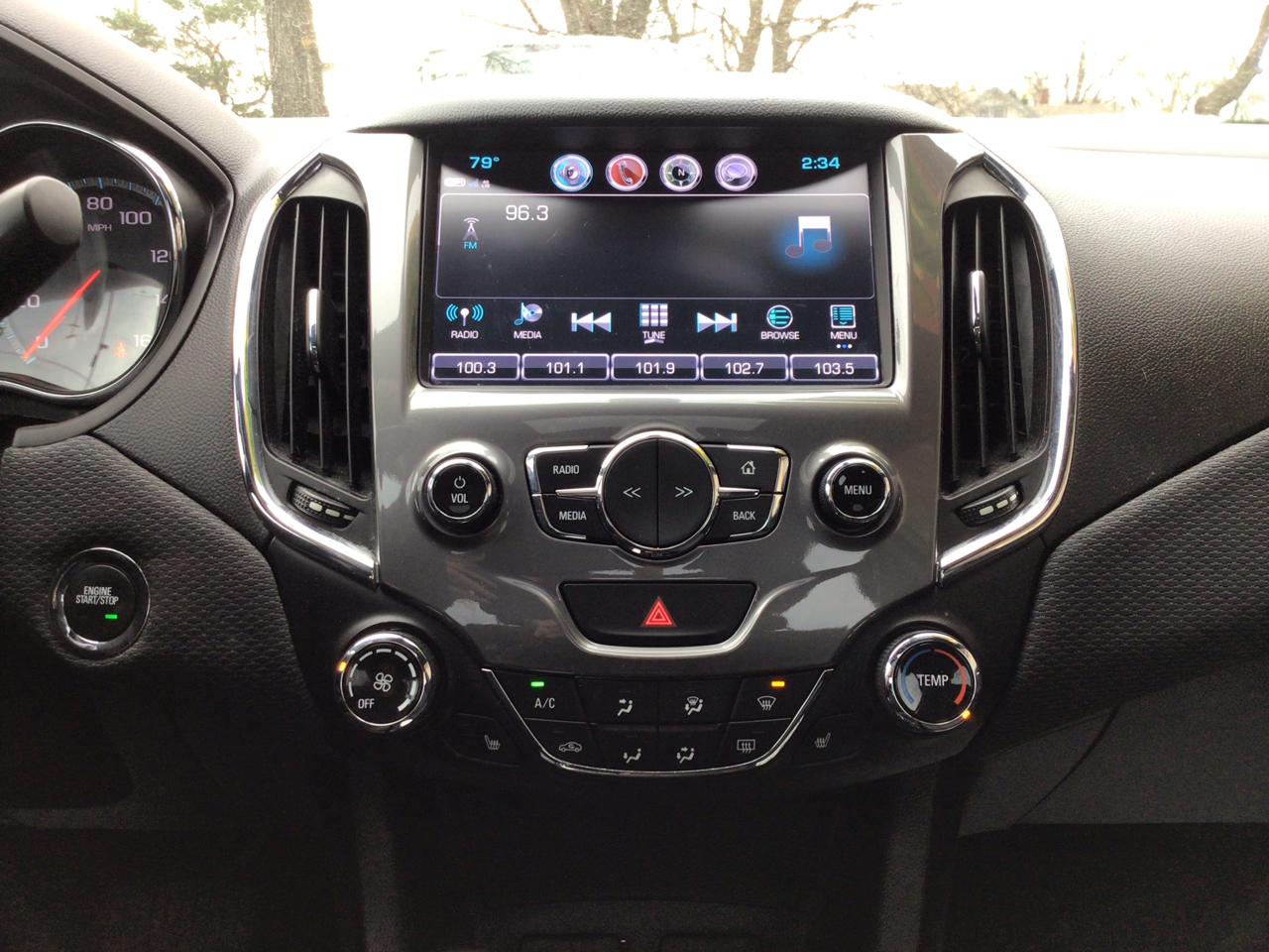 Chevrolet Cruze 4dr Sdn 1.4L LT w/1SD 2018