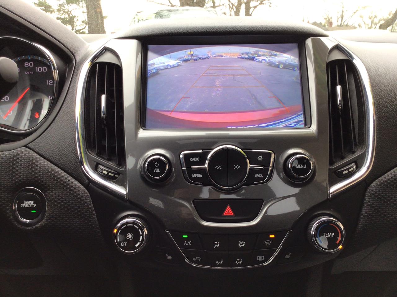 Chevrolet Cruze 4dr Sdn 1.4L LT w/1SD 2018