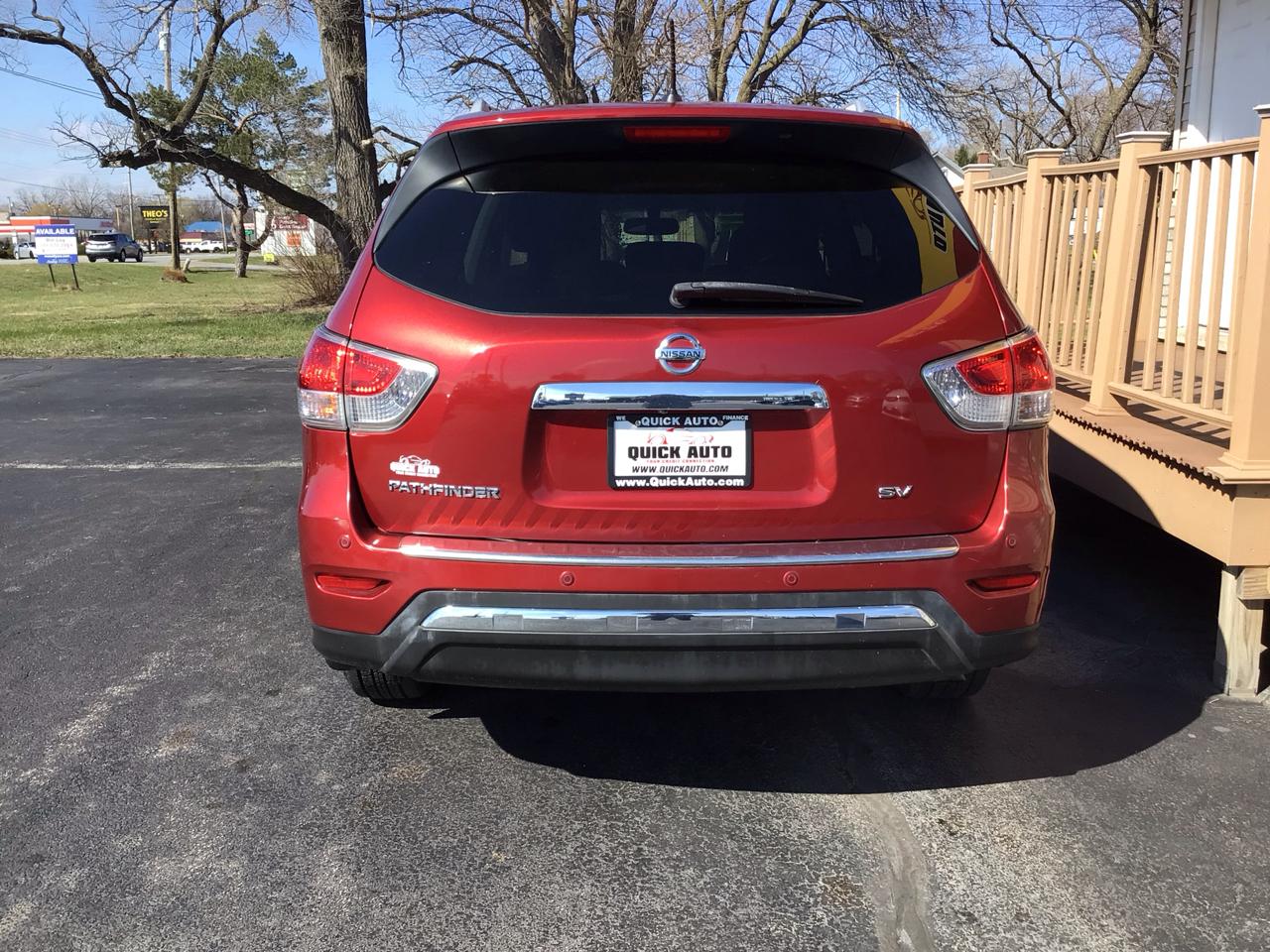 Nissan Pathfinder 2WD 4dr SV 2016