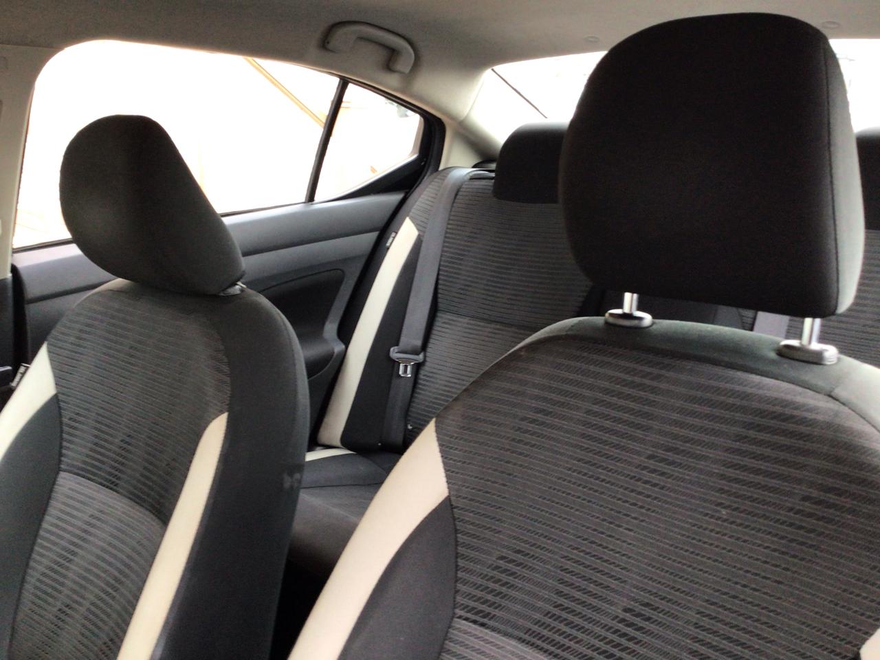 Nissan Versa SV CVT 2021