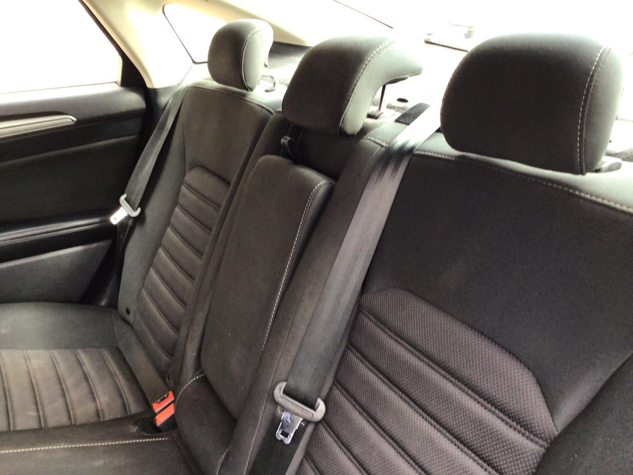 Ford Fusion SE FWD 2019