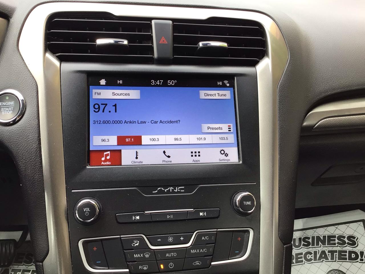 Ford Fusion SE FWD 2019