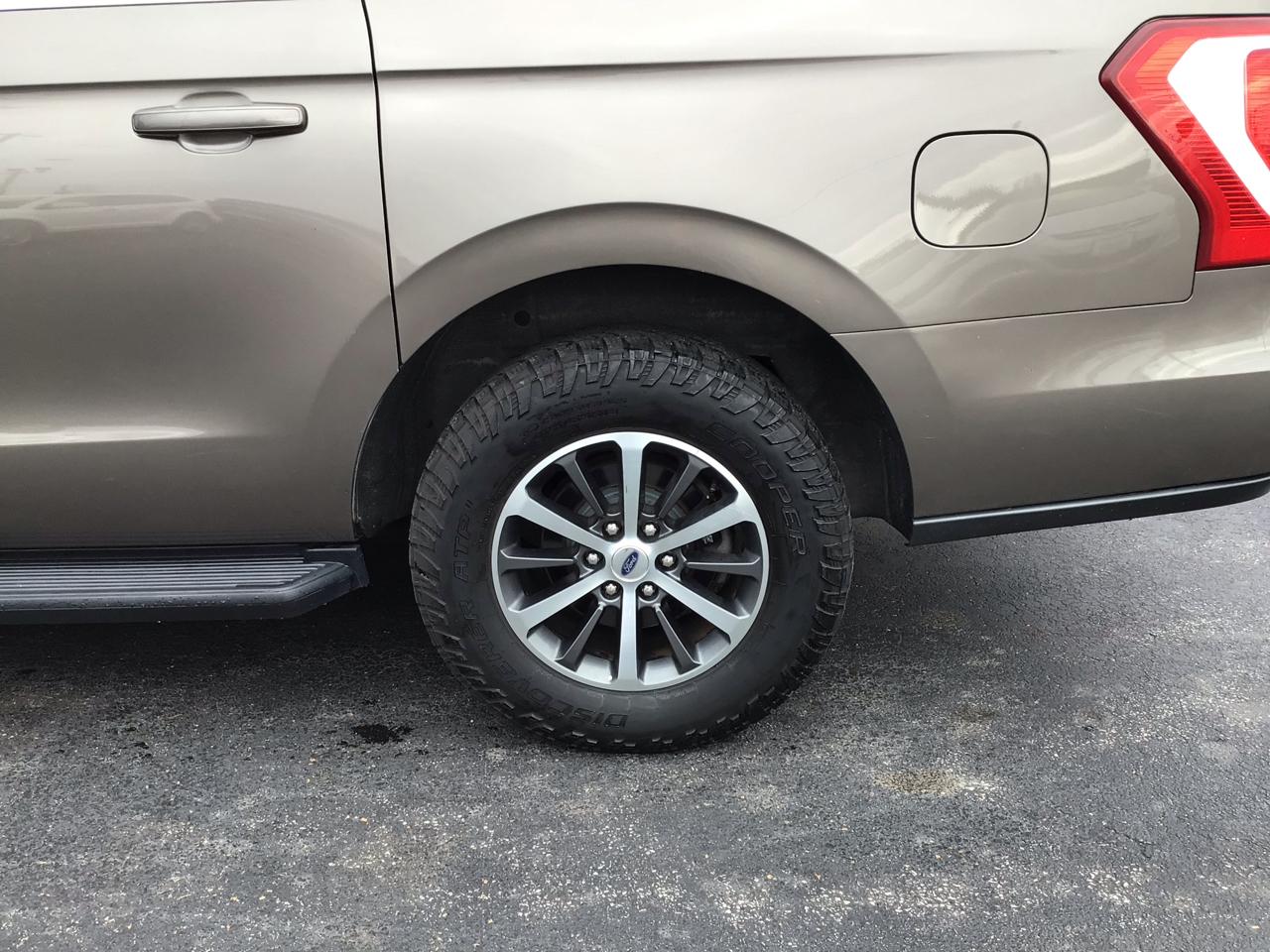 Ford Expedition Max XLT 4x2 2019