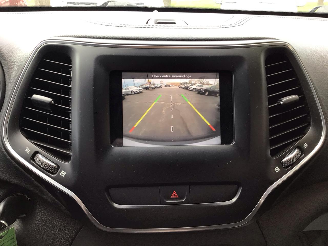 Jeep Cherokee Latitude FWD 2020