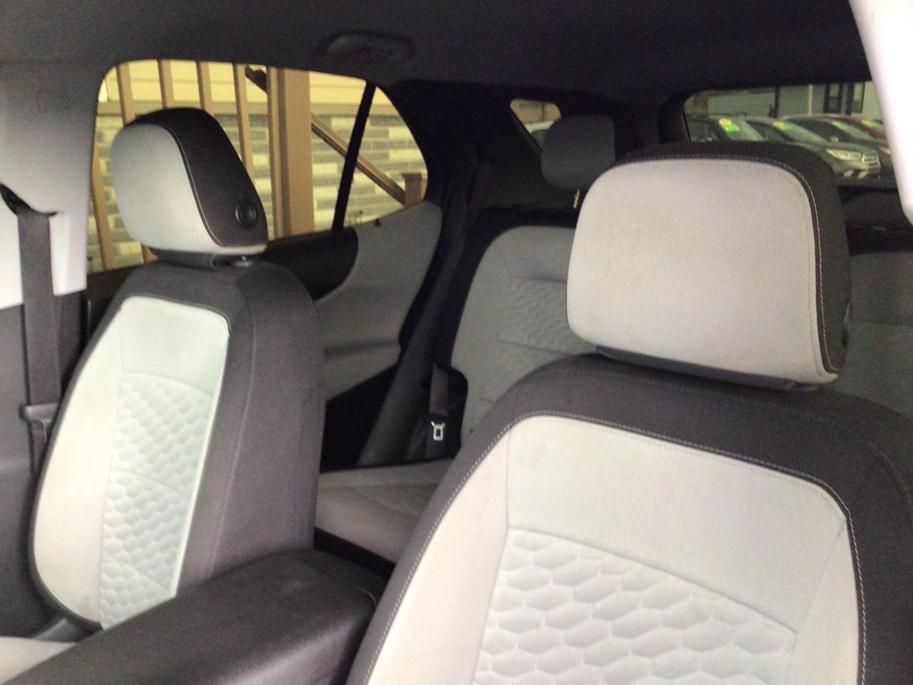 Chevrolet Equinox FWD 4dr LS w/1LS 2020