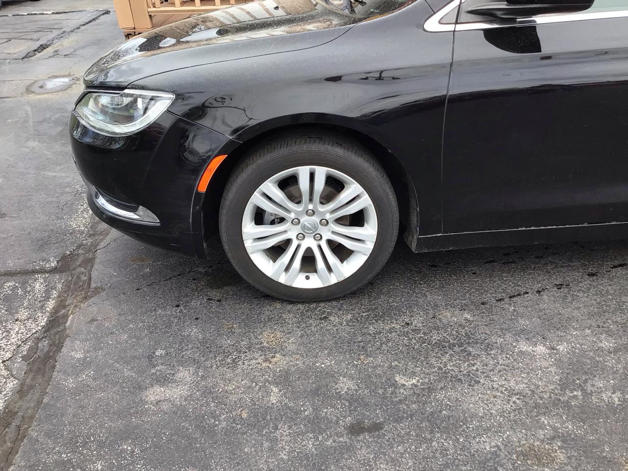 Chrysler 200 4dr Sdn Limited FWD 2015