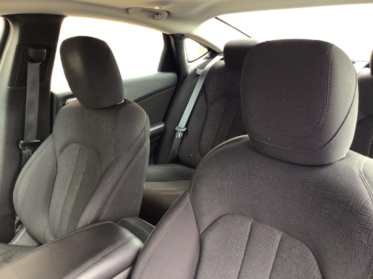 Chrysler 200 4dr Sdn Limited FWD 2015