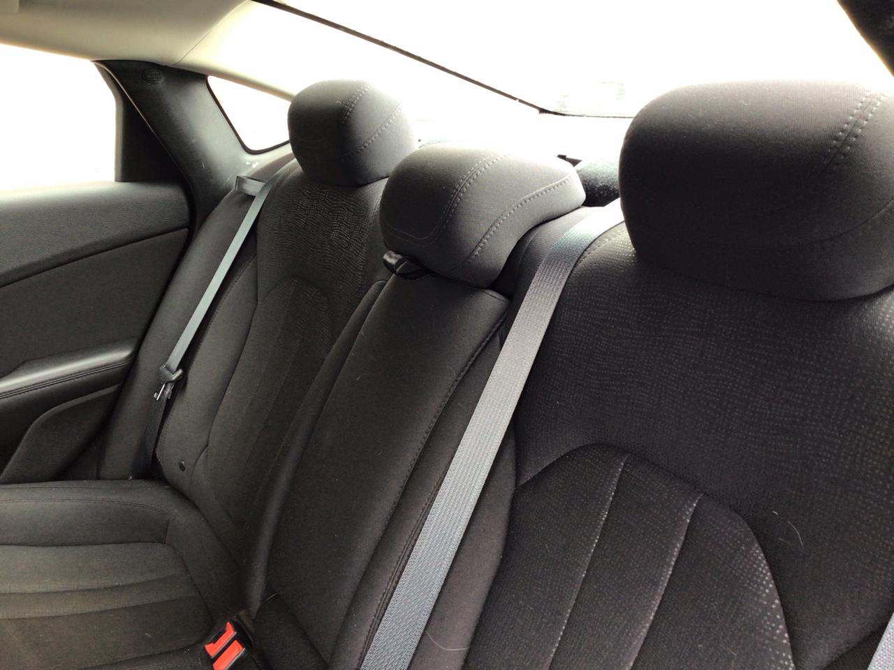 Chrysler 200 4dr Sdn Limited FWD 2015