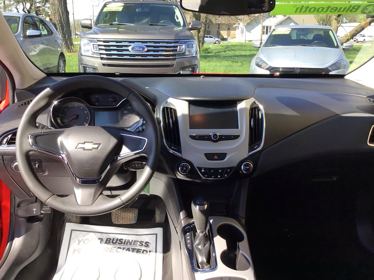 Chevrolet Cruze 4dr Sdn 1.4L LS w/1SB 2017