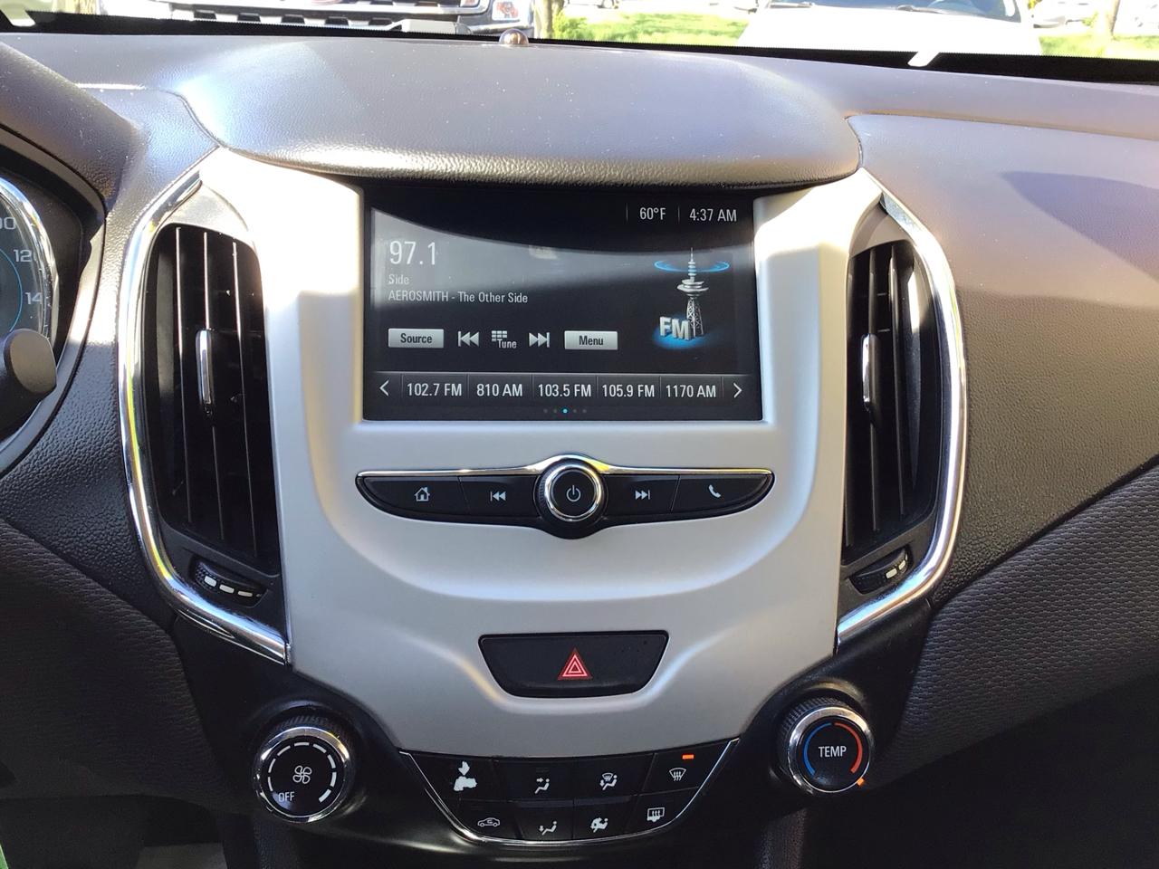 Chevrolet Cruze 4dr Sdn 1.4L LS w/1SB 2017