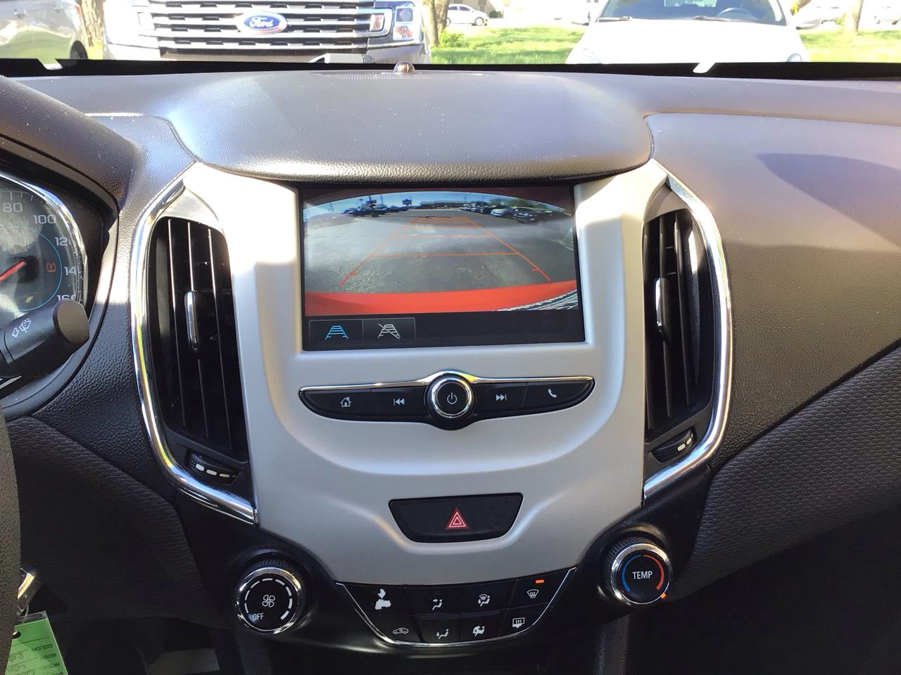 Chevrolet Cruze 4dr Sdn 1.4L LS w/1SB 2017