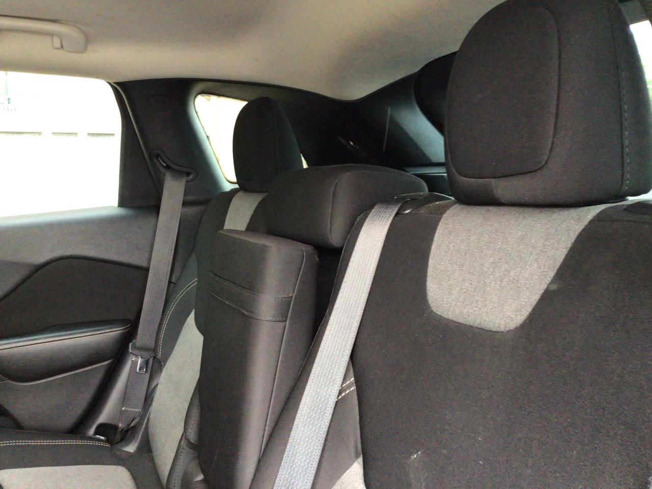 Jeep Cherokee 4WD 4dr Sport 2016