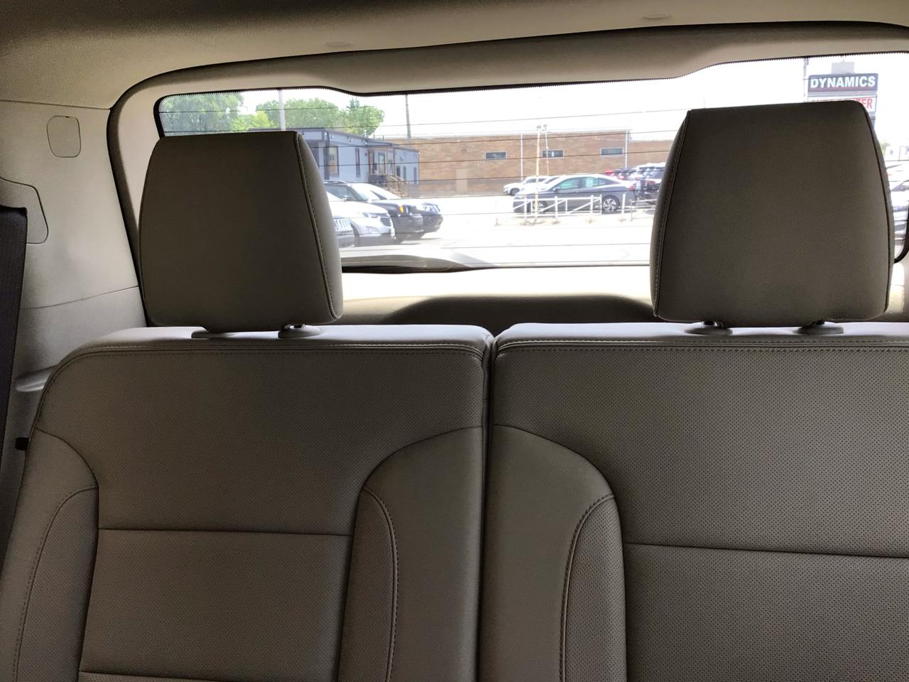 GMC Acadia FWD 4dr Denali 2017