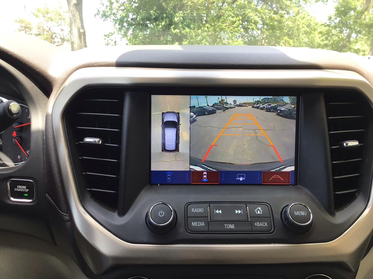 GMC Acadia FWD 4dr Denali 2017