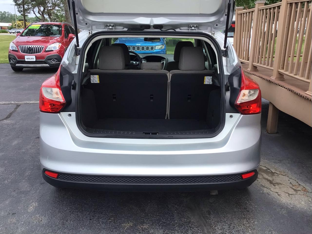 Ford Focus 5dr HB SE 2014