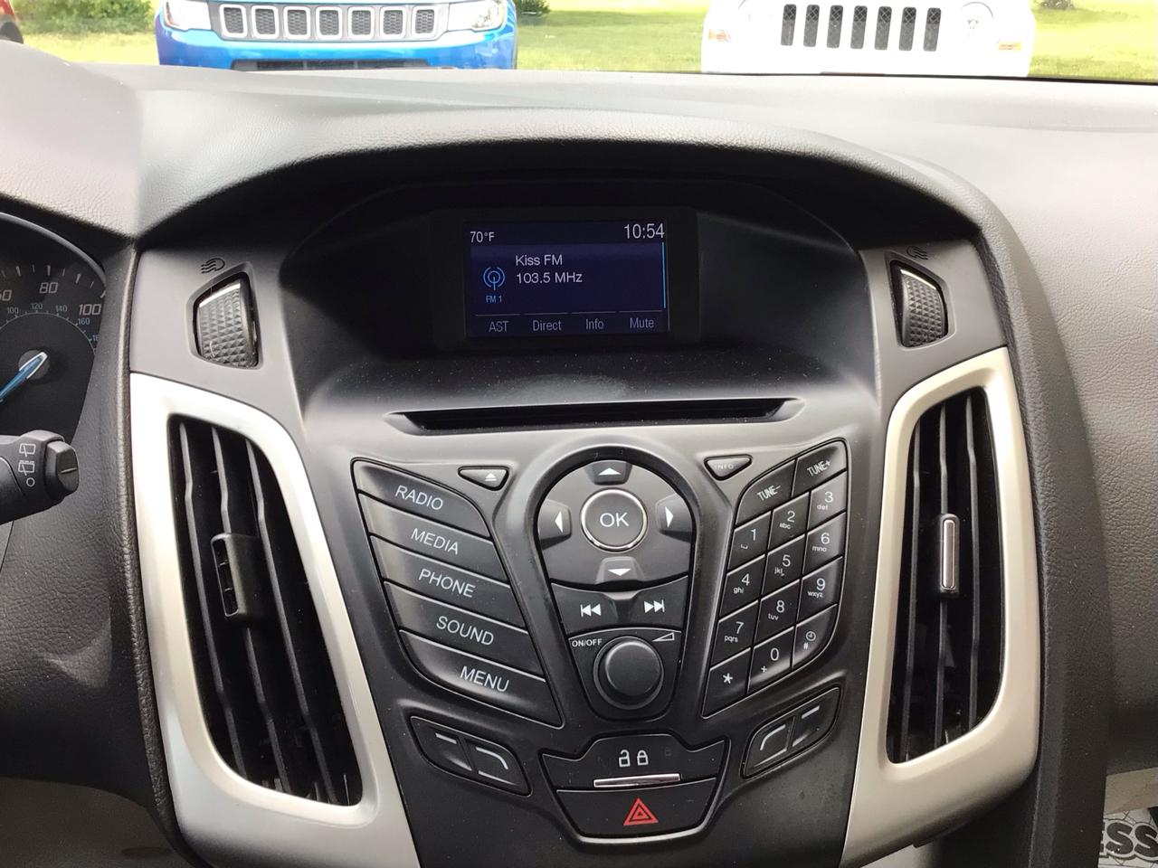 Ford Focus 5dr HB SE 2014