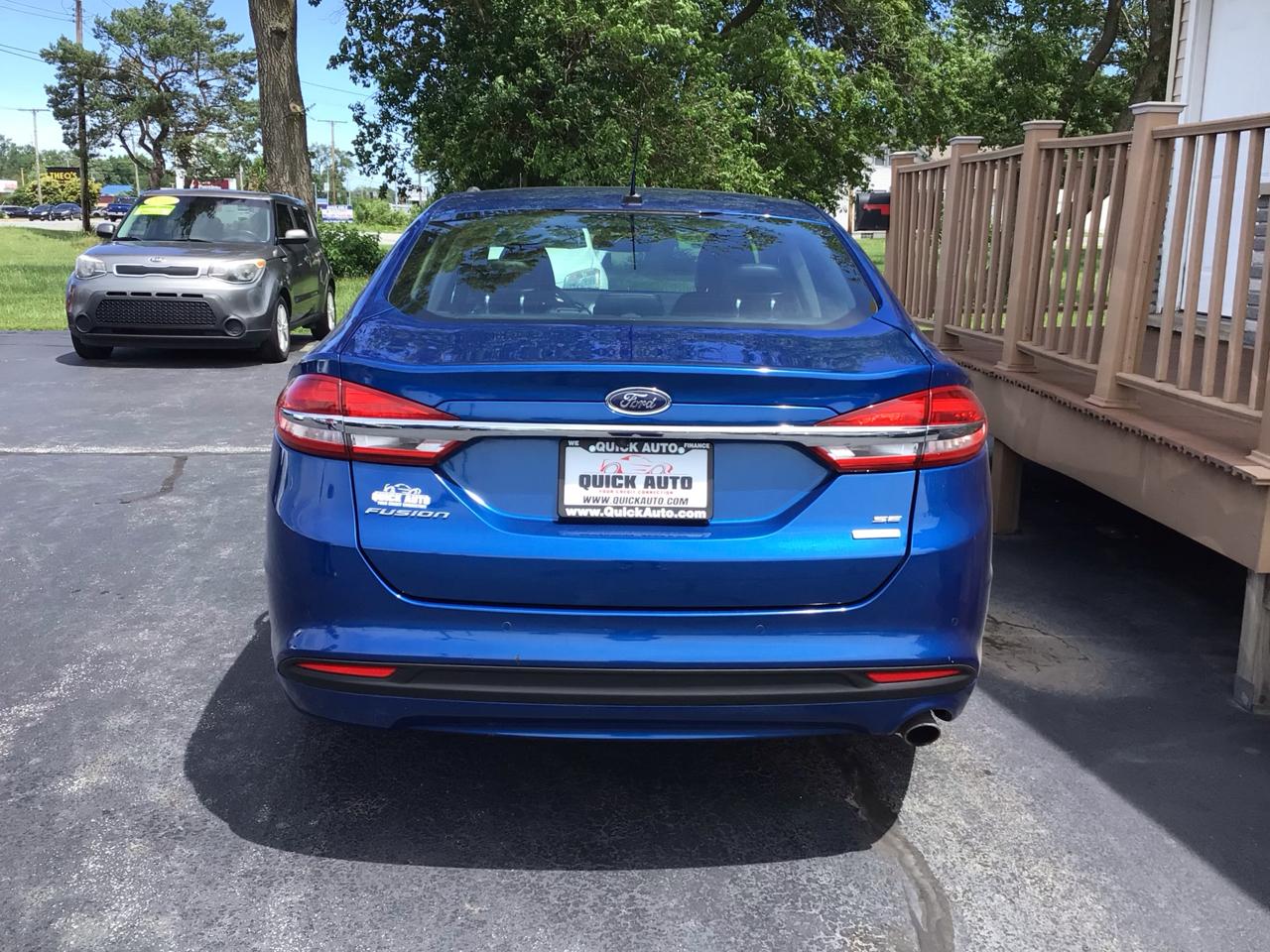 Ford Fusion SE FWD 2018