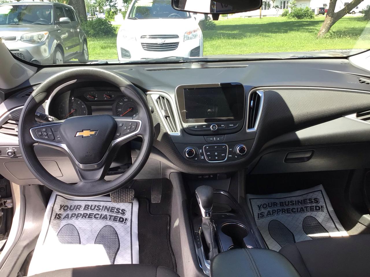 Chevrolet Malibu 4dr Sdn 1LT 2023