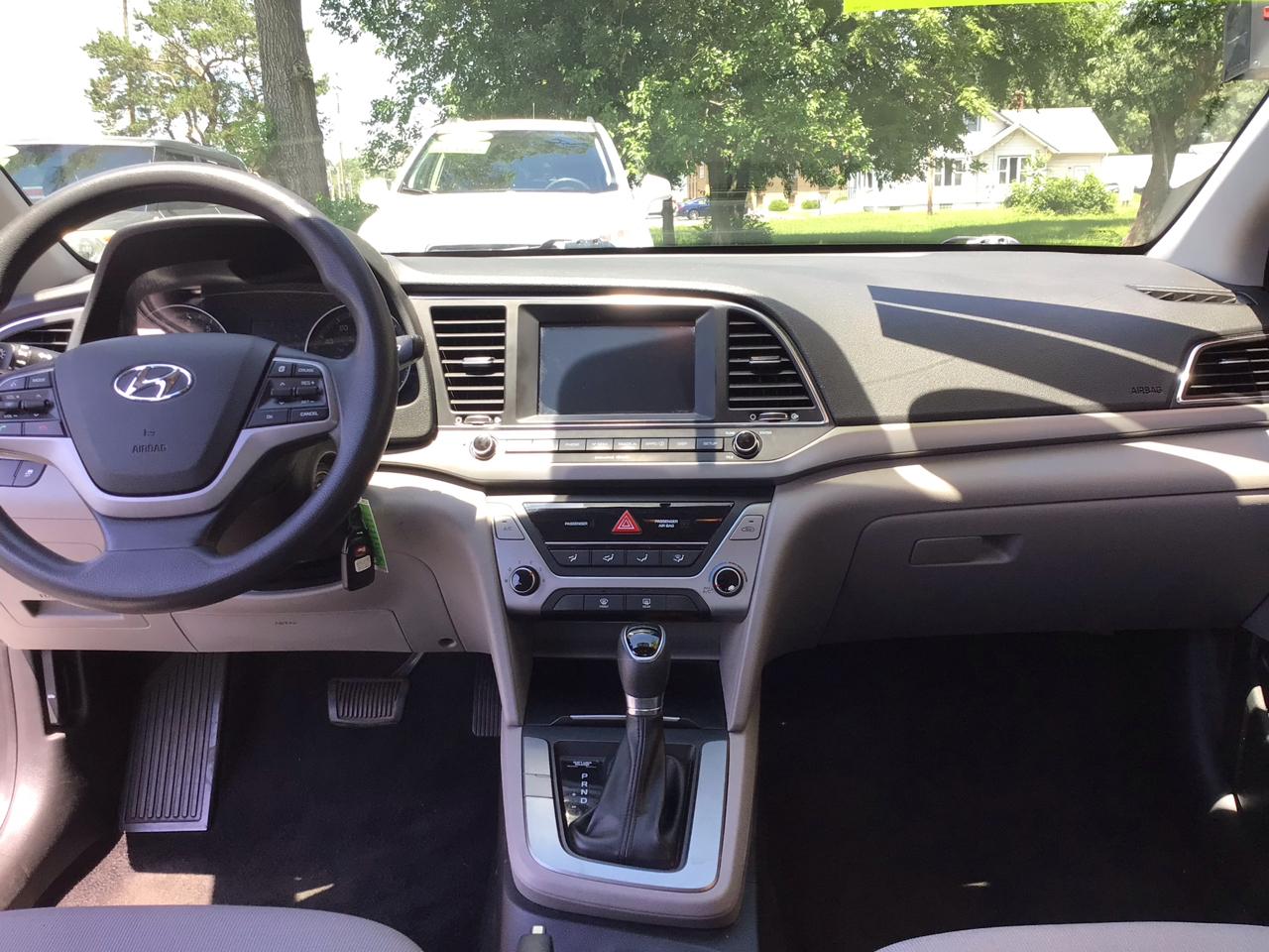Hyundai Elantra SEL 2.0L Auto (Alabama) 2018