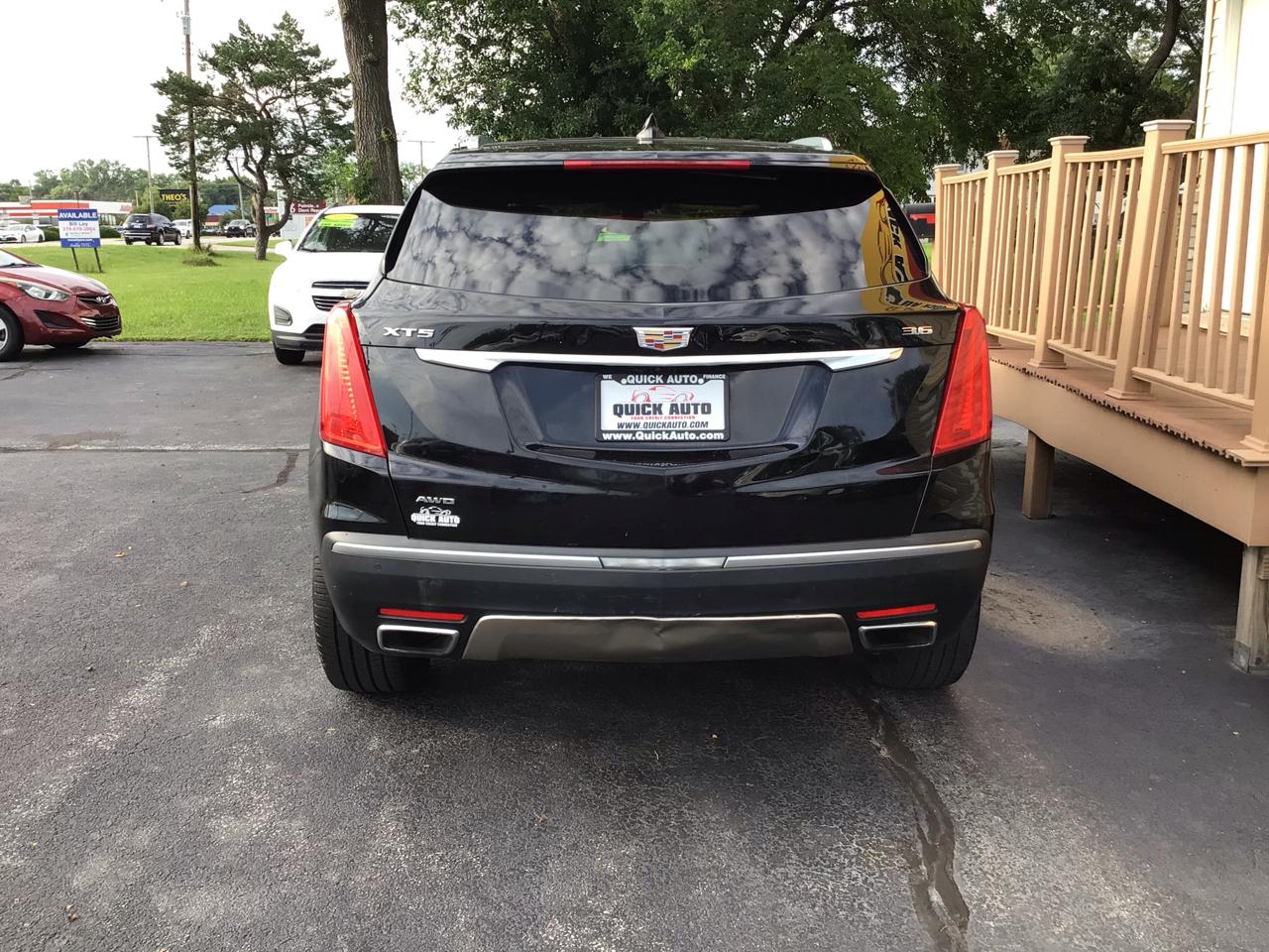 Cadillac XT5 AWD 4dr Platinum 2017