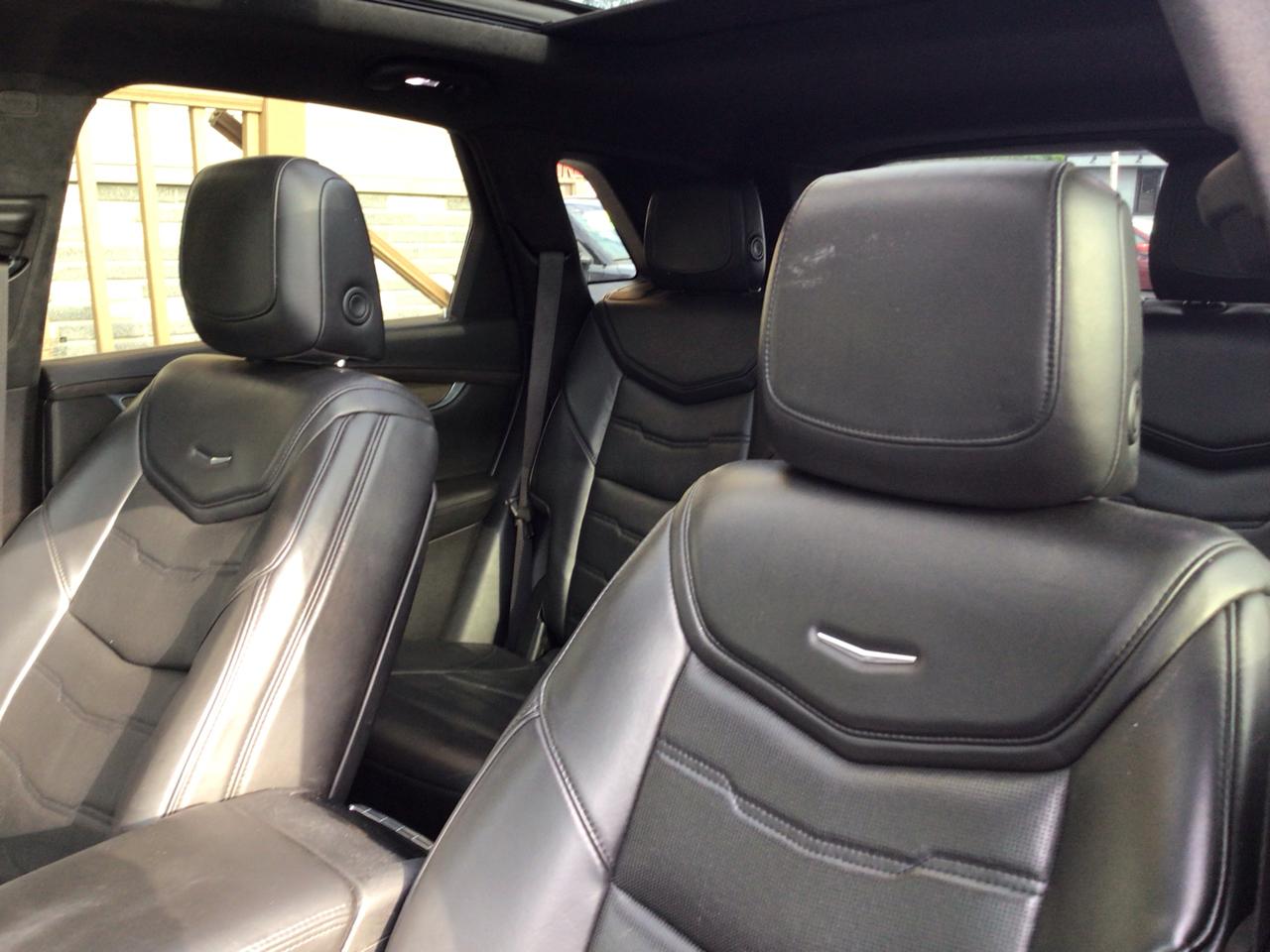 Cadillac XT5 AWD 4dr Platinum 2017