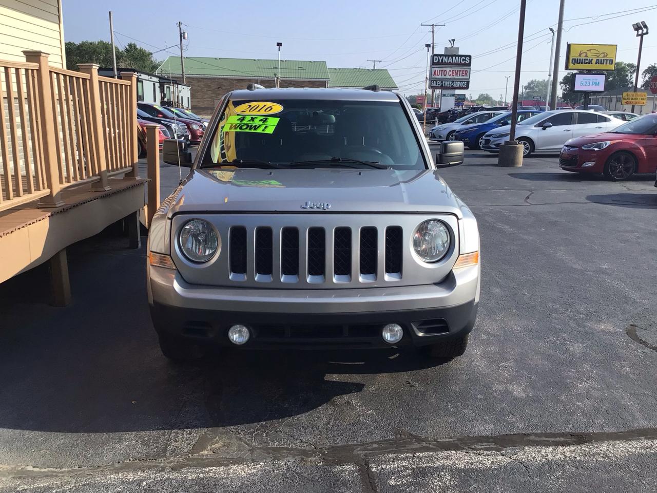 Jeep Patriot 4WD 4dr Latitude 2016
