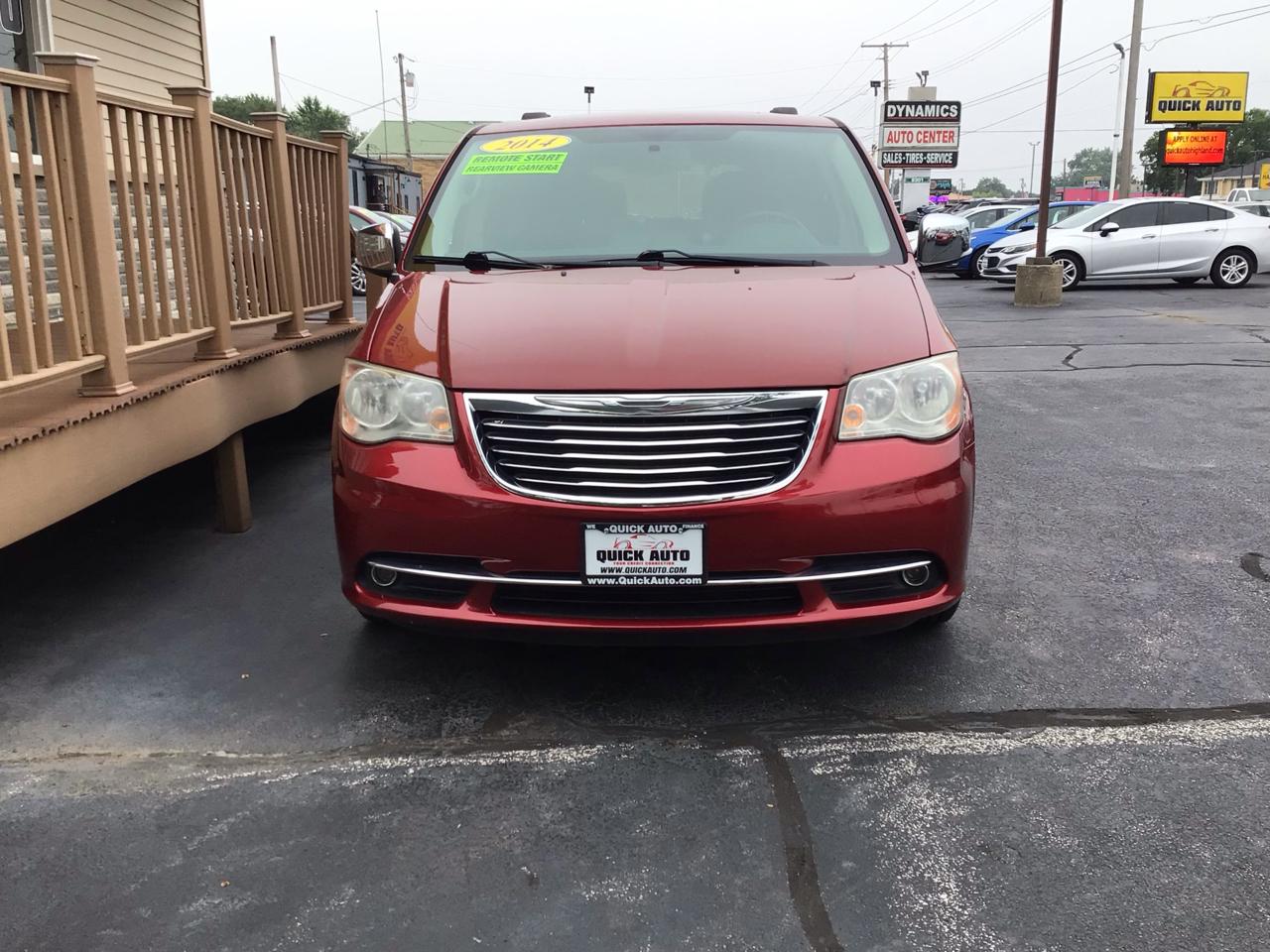 Chrysler Town & Country 4dr Wgn Touring-L 2014