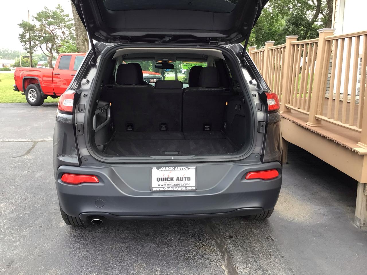 Jeep Cherokee 4WD 4dr Latitude 2016