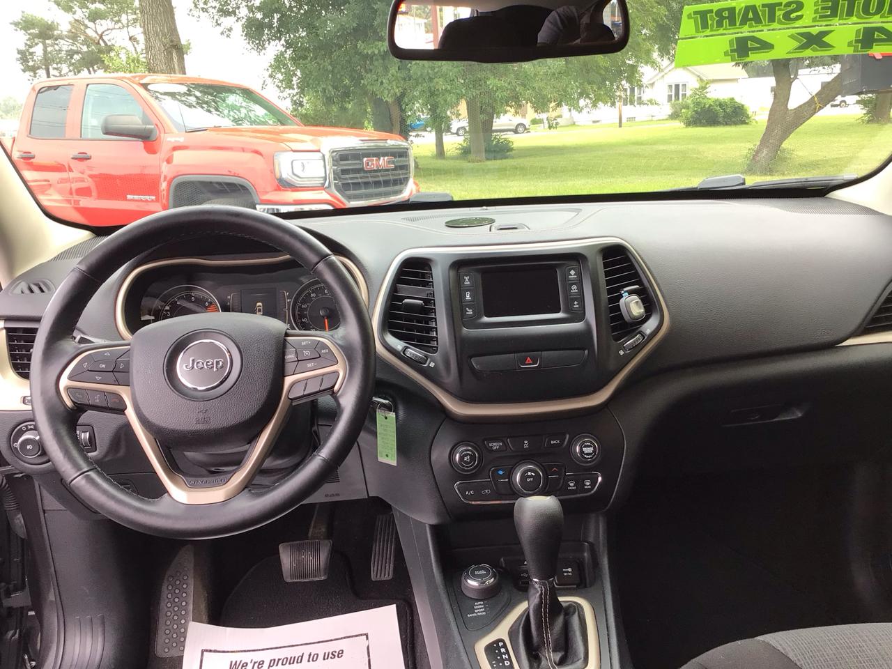 Jeep Cherokee 4WD 4dr Latitude 2016