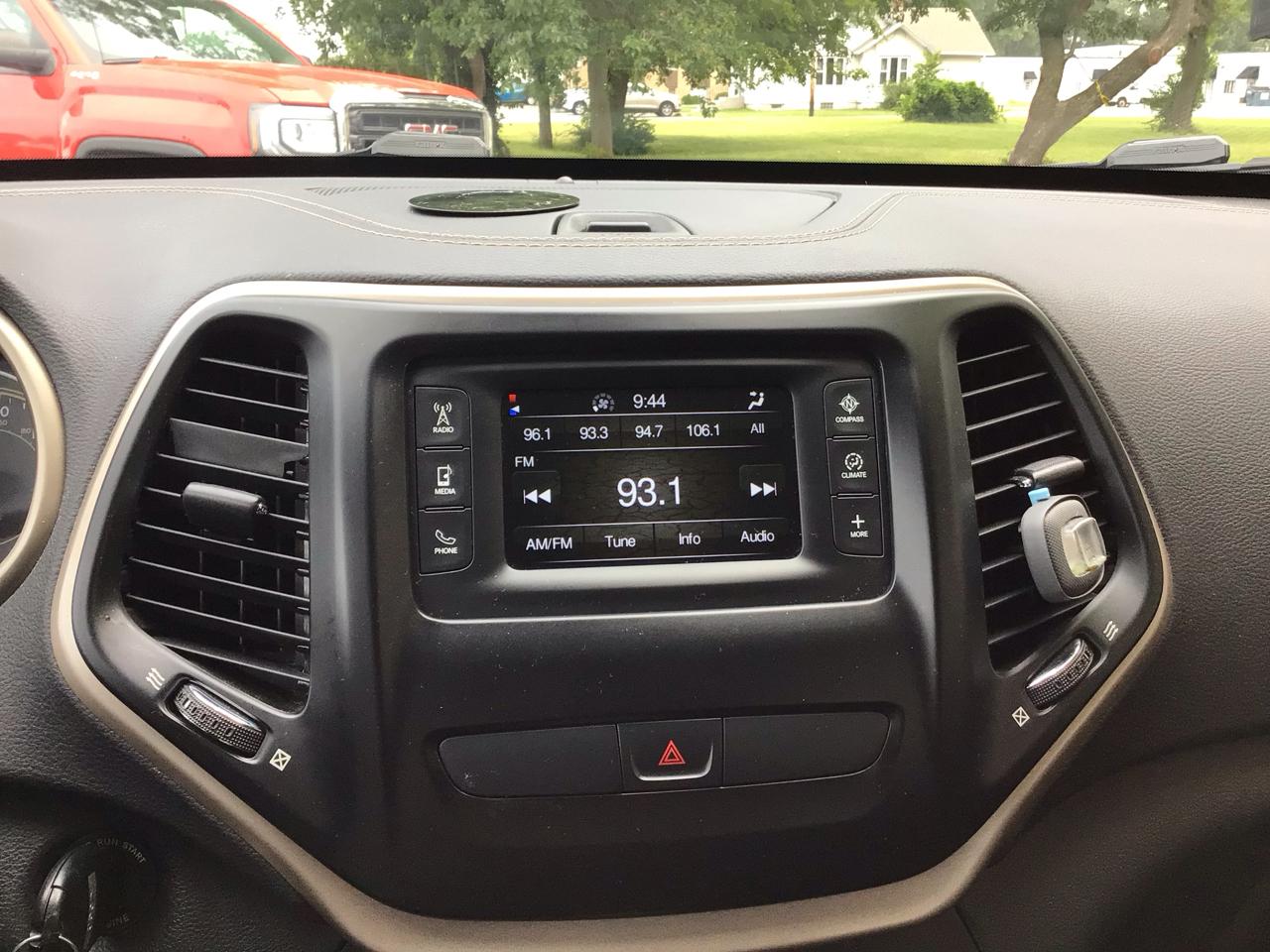 Jeep Cherokee 4WD 4dr Latitude 2016