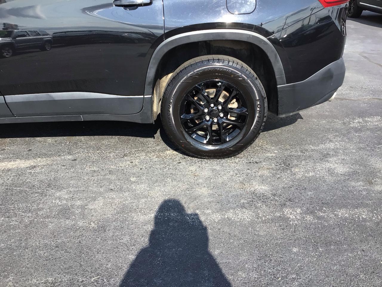 Chevrolet Traverse FWD 4dr LS w/1LS 2020