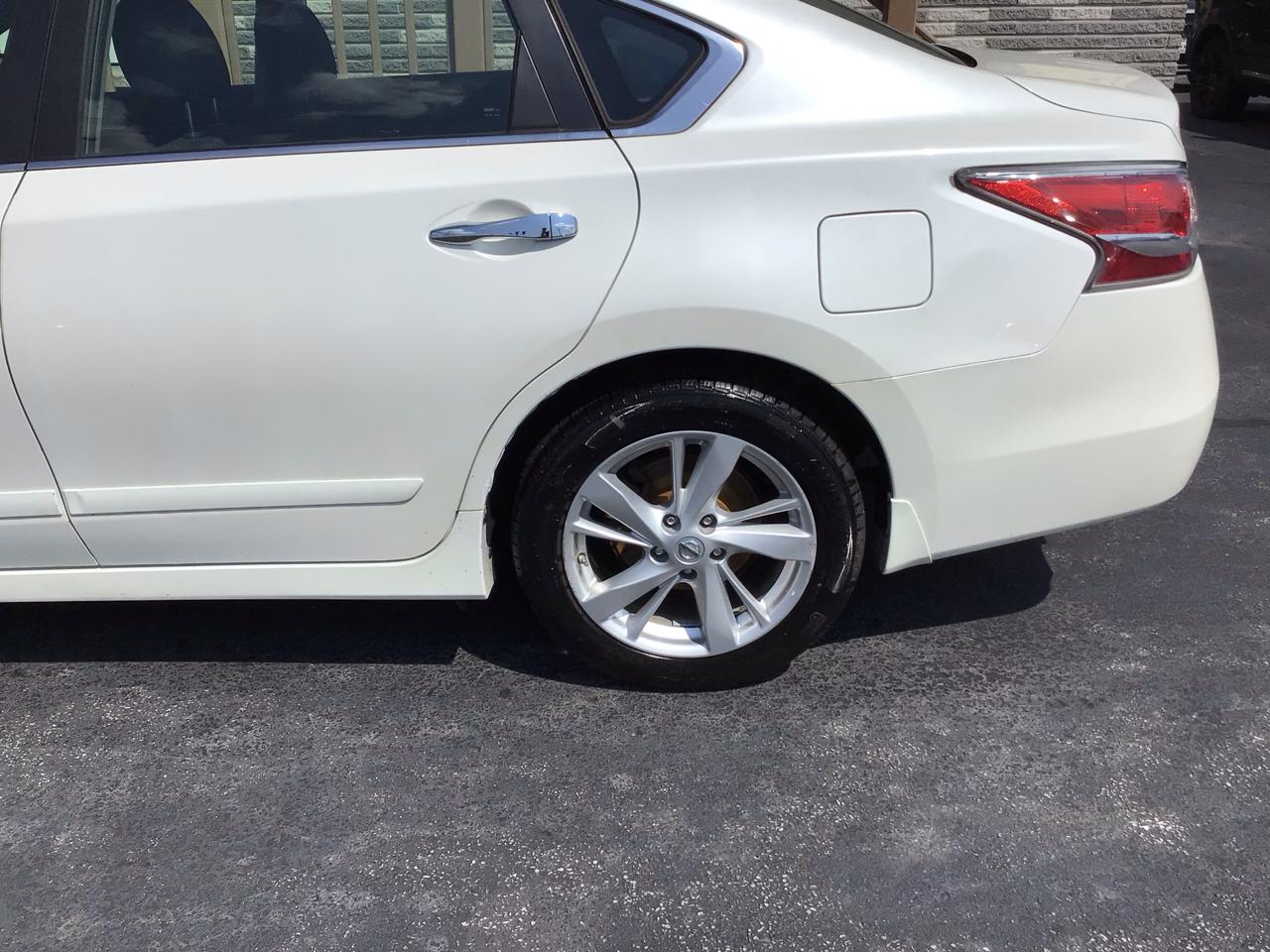 Nissan Altima 4dr Sdn I4 2.5 SV 2014