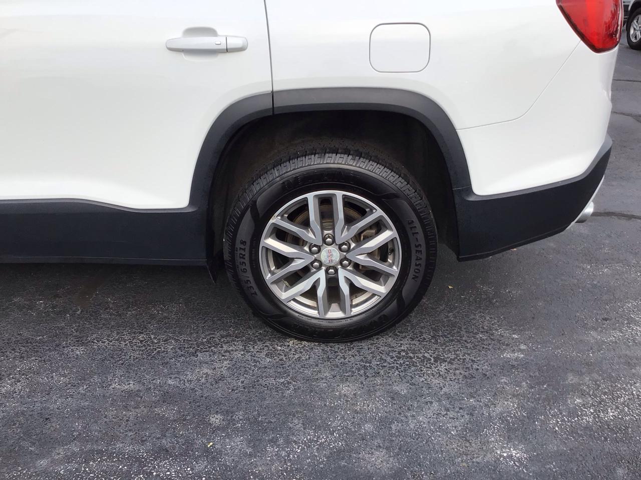 GMC Acadia FWD 4dr SLE w/SLE-2 2017