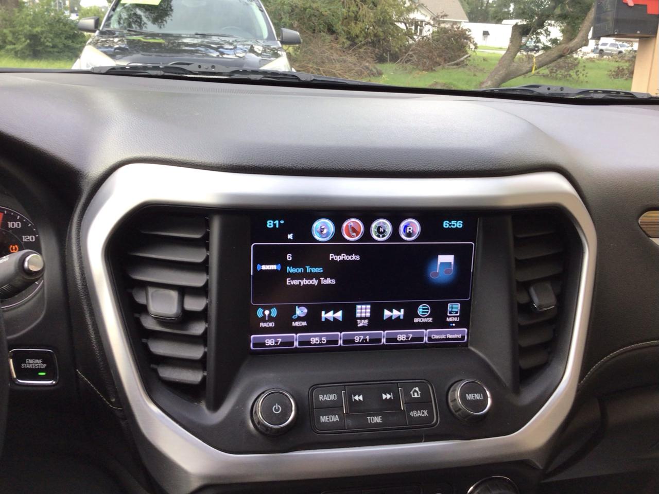 GMC Acadia FWD 4dr SLE w/SLE-2 2017