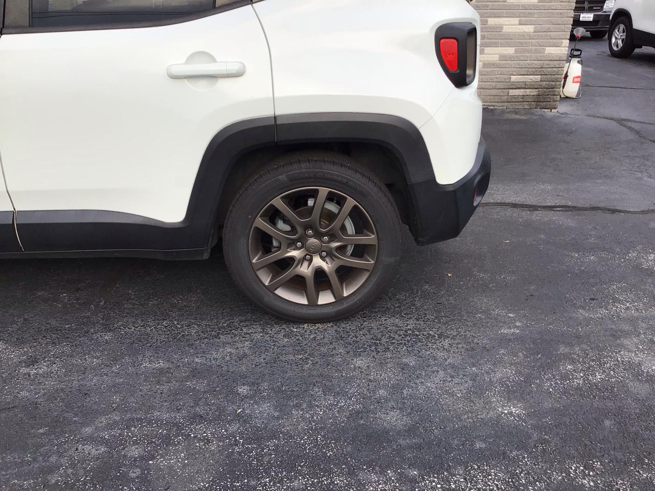 Jeep Renegade FWD 4dr 75th Anniversary 2016