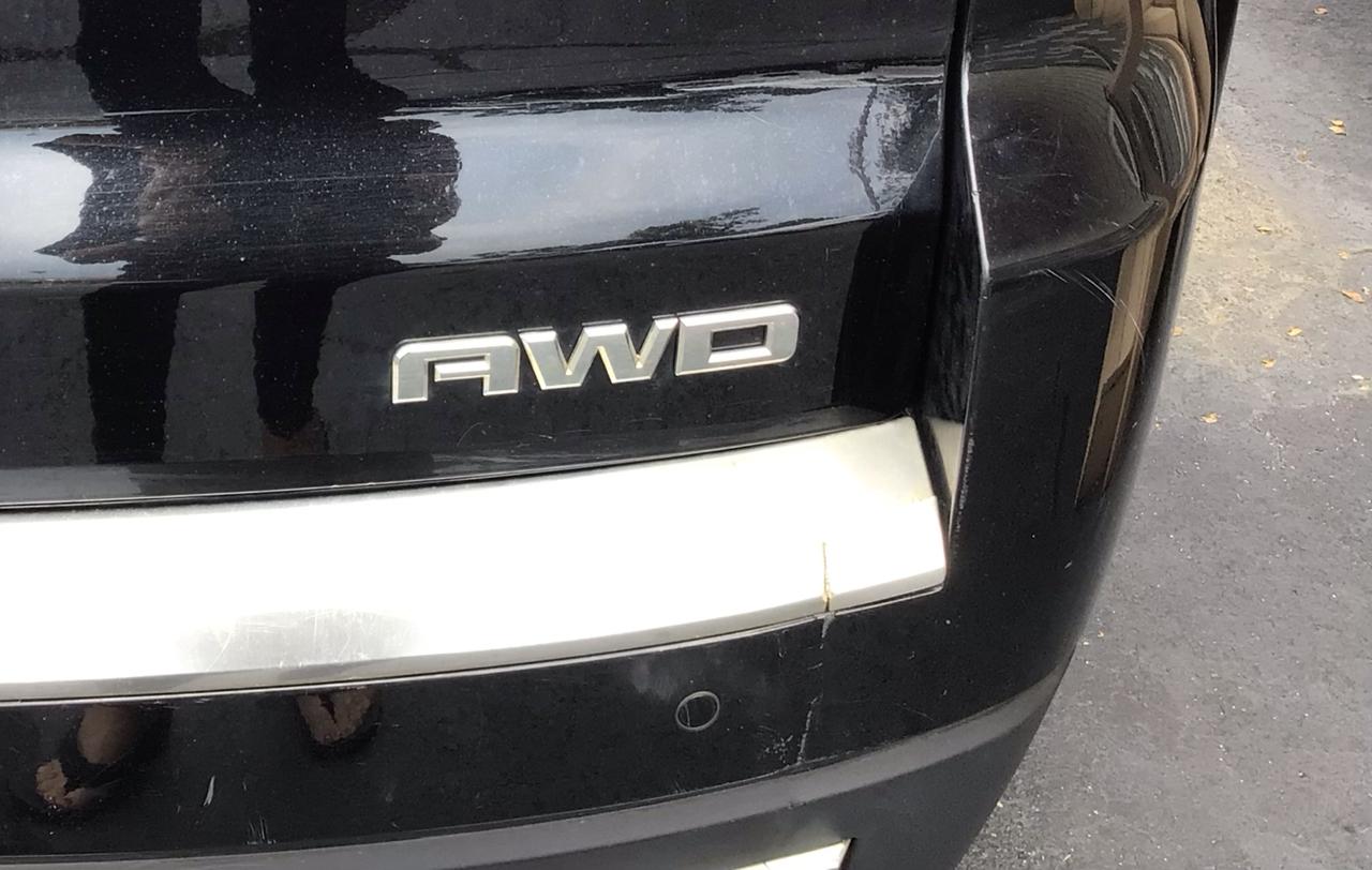 GMC Acadia AWD 4dr SLE w/SLE-2 2016